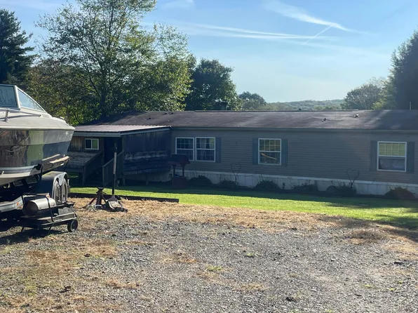 10 Coulter Rd, Greenville, PA 16125