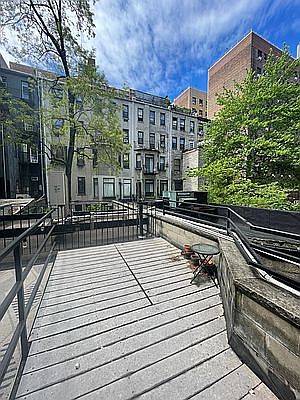 1st image of 104 W 71st St #2D