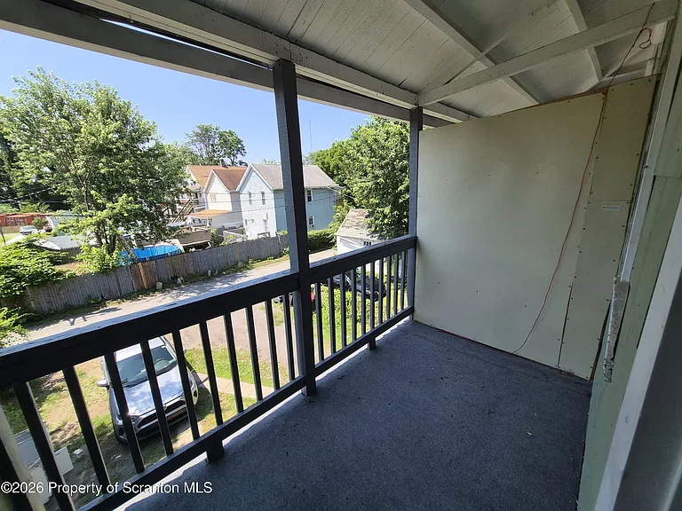 68 Green Pl #1 — Photo 17