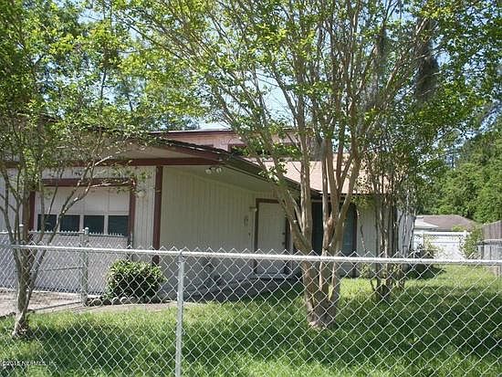 1st image of 1402 Ellis Trace Dr W