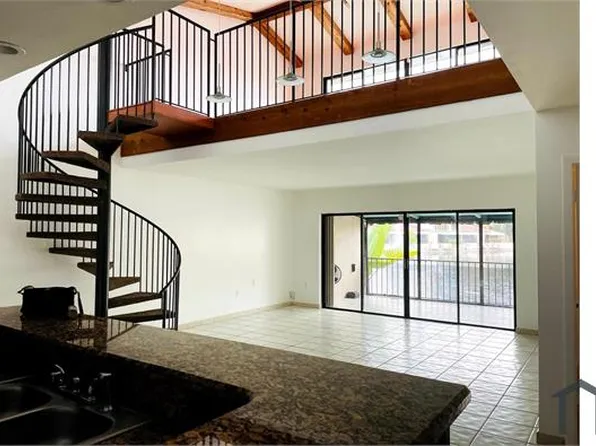8356 Dundee Ter, Miami Lakes, FL 33016