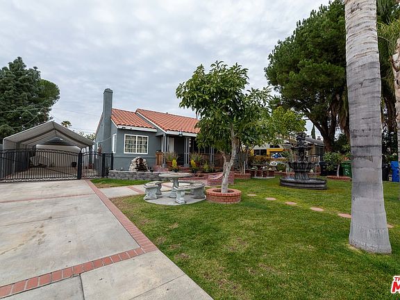3rd image of 8137 Irvine Ave