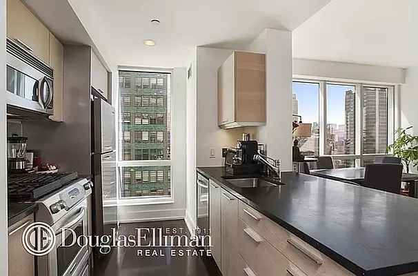 Rented by Douglas Elliman | media 4