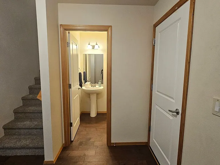 435 NE Inspiration St — Photo 5