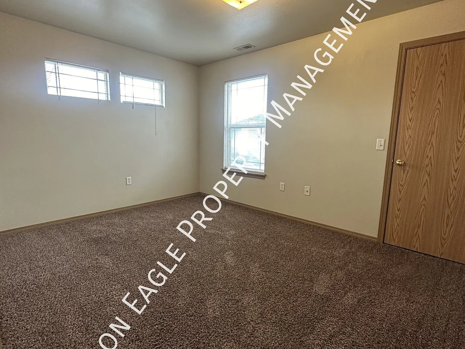 2 bed, 1.0 bath, $1,475 — Photo 3