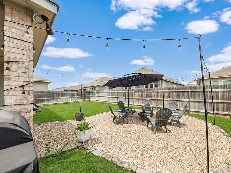 612 Pipe Creek Dr — Photo 27