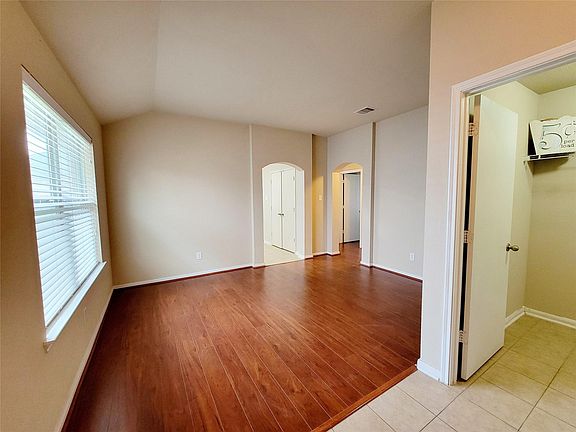 2nd image of 7422 Legacy Pines Dr
