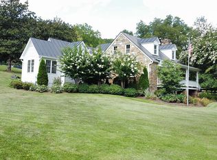 15605 Ashbury Church Rd, Purcellville, VA