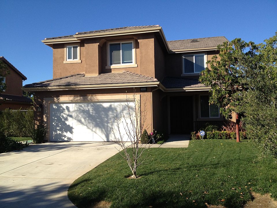 1st image of 14920 Lassen St
