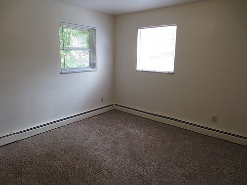 4th image of 45 Aljoy Ct