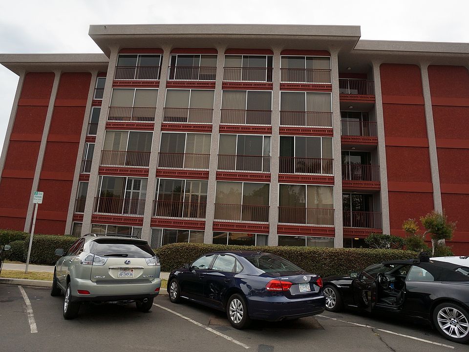 1st image of 7811 Eads Ave Unit 209