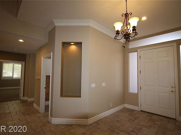 3rd image of 9559 Malasana Ct