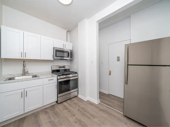 504 West 139th Street image 2 of 9