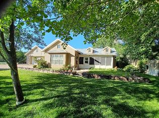 2414 Manuel Torres Ln NW, Albuquerque, NM 87107