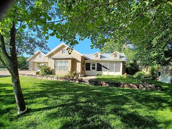 2414 Manuel Torres Ln NW