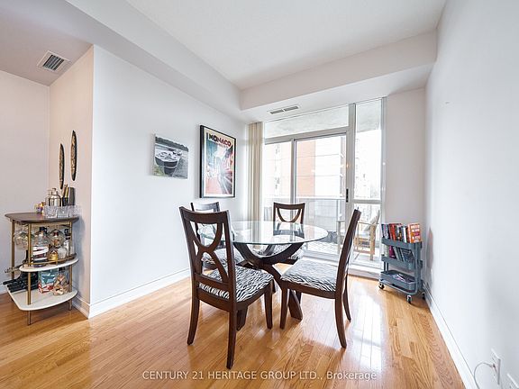 5th image of 5791 Yonge St #306