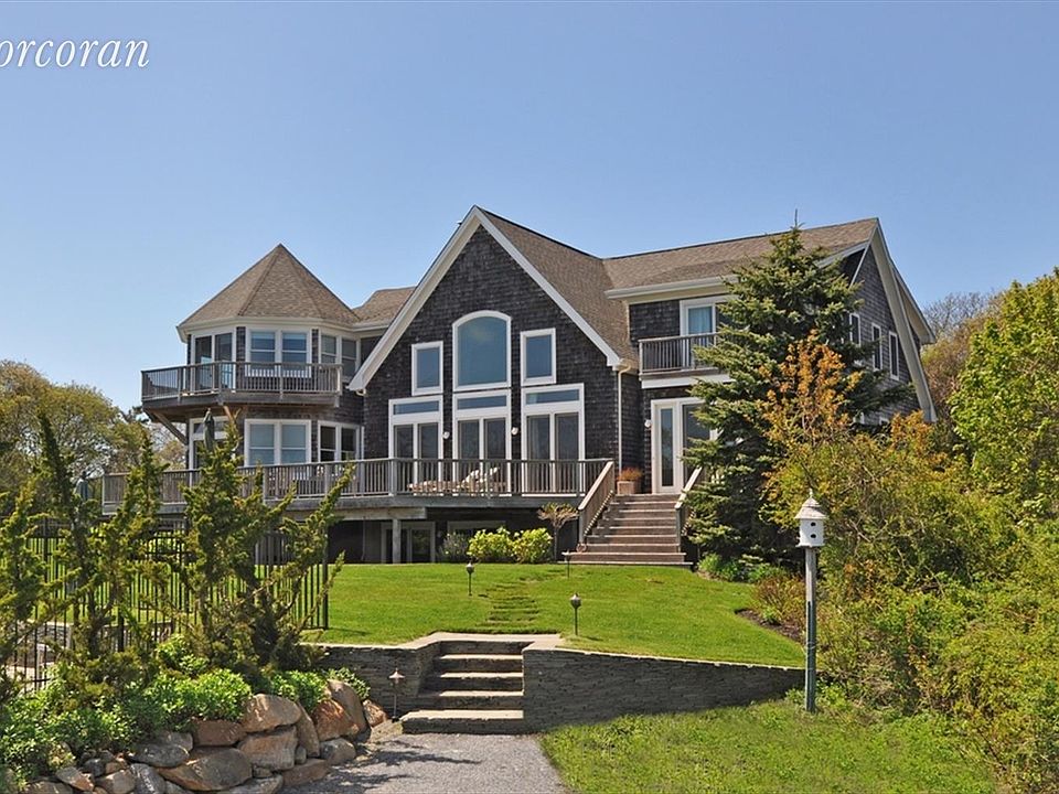 1st image of 11 Washington Dr