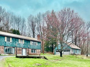 2844 Middle Rd, Sidney, ME 04330