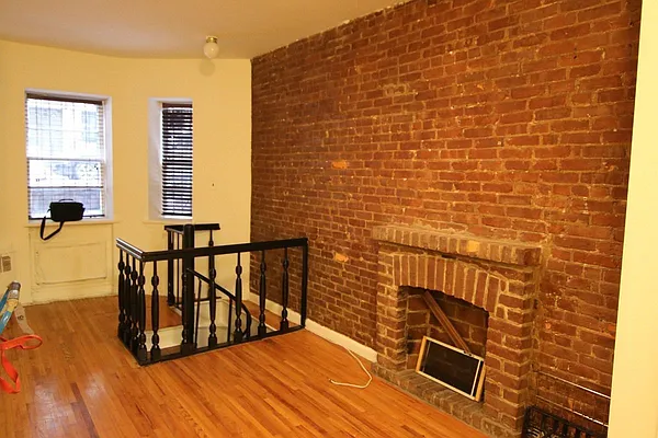 Rented by America Mecca Realty LLC | media 10