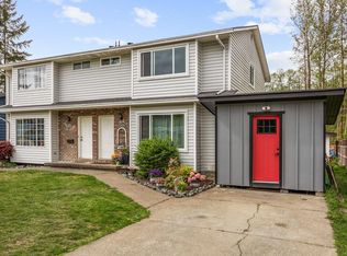1677 Burgess Rd #B, Courtenay, BC V9N 5R8
