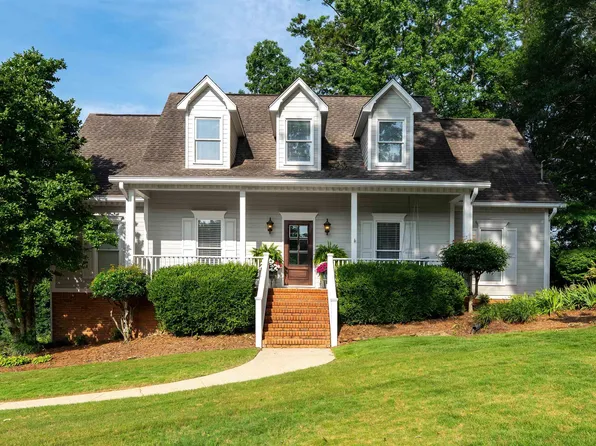 100 Redwood Dr, Trussville, AL 35173