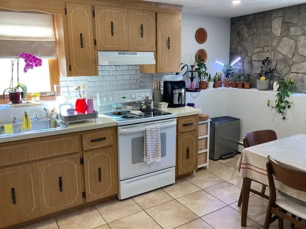 25 Cleveland St, Revere, MA 02151