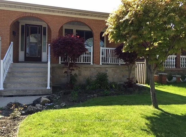 38 Beamsville Dr