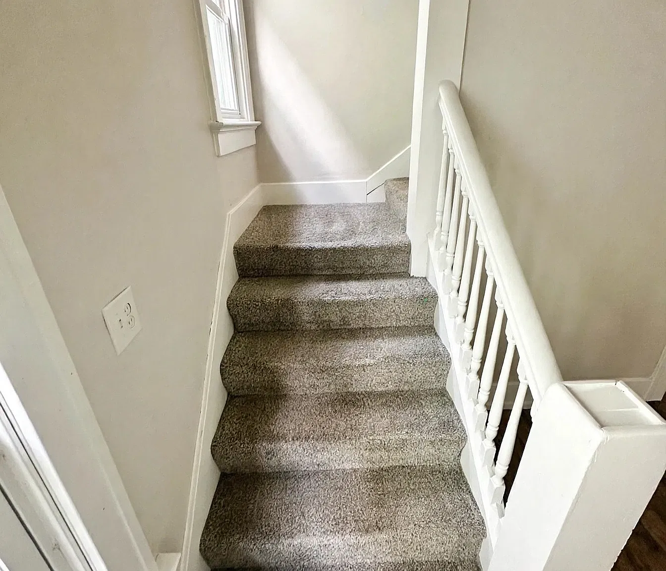 3 bed, $1,100 — Photo 4