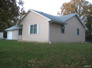 18990 Burlington Rd, Dixon, MO 65459
