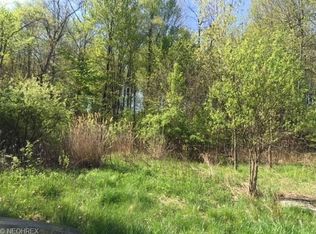 Saddlebrook Dr, Youngstown, OH 44512