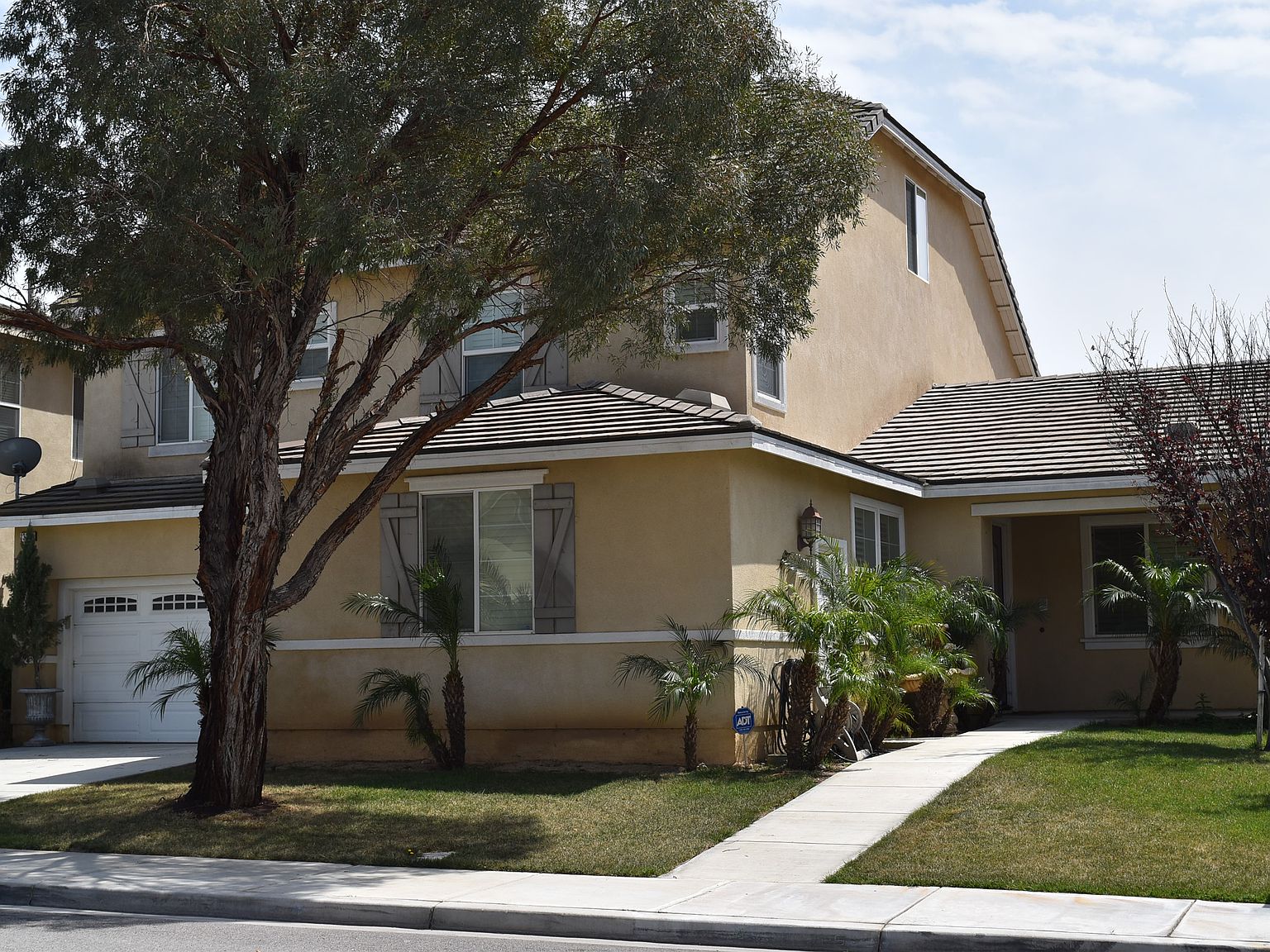 13301 Wooden Gate Way, Corona, CA 92880 | Zillow