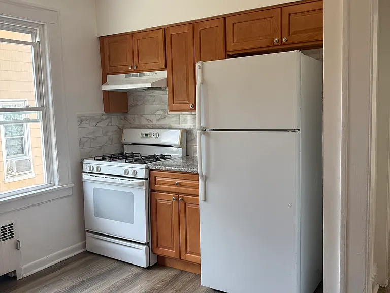 103 E Pleasant Ave #1 — Photo 6