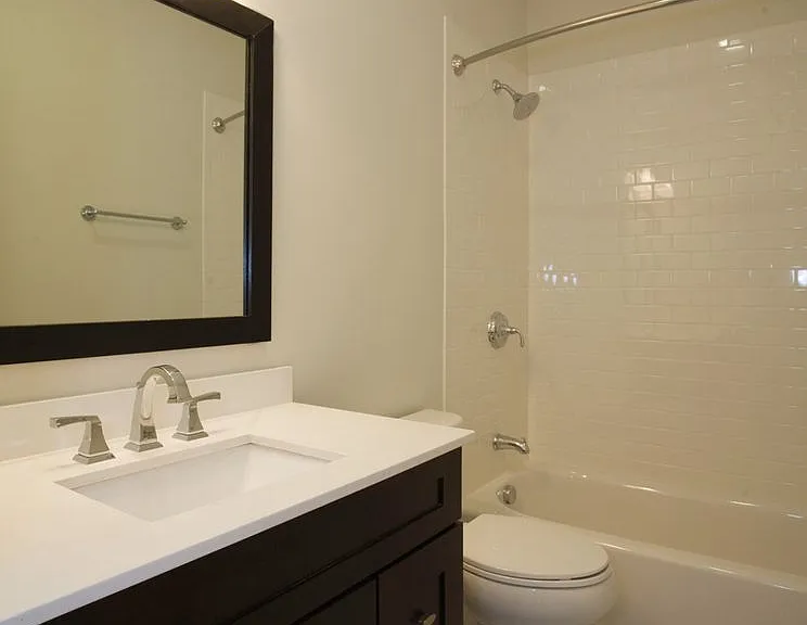 658 Massachusetts Ave #3E — Photo 7