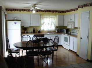 317 N Lexington Pkwy, Deforest, WI 53532