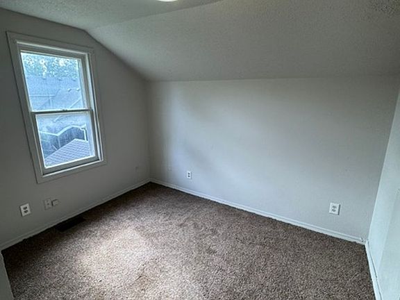 5th image of 1024 Colerick St