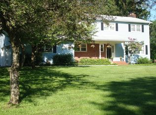 5 Sheridan Rd, Lebanon, NJ 08833