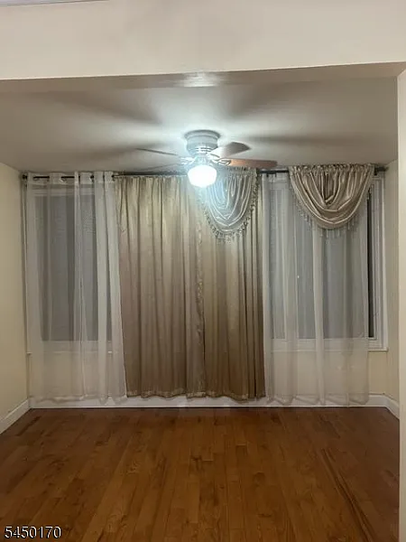 2 bed, 1.0 bath, $2,300 — Photo 2
