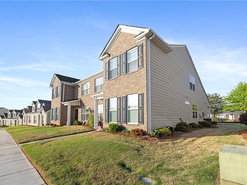1st image of 104 Village Main