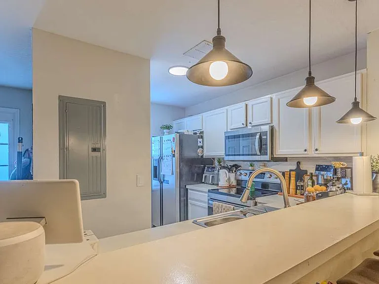 141 Jones Ln #C — Photo 11