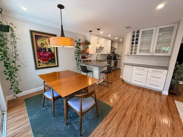 1651 Kentfield Ave, Redwood City, CA 94061
