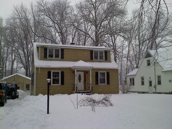 17 Spencer Blvd