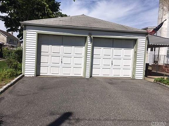 5th image of 847 N Summit Dr