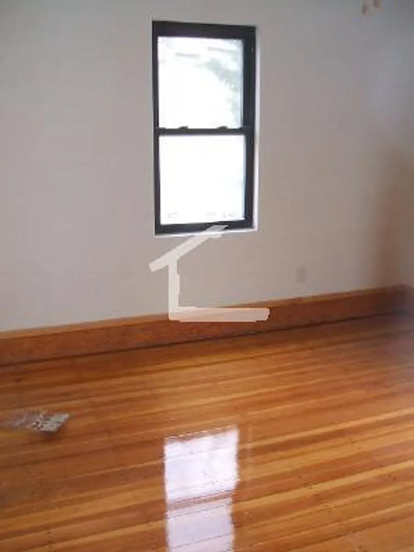 Renovated 3-Bedroom, 2-Bath in Lower Allston | New Kitchen & 2 Full Baths — Photo 3