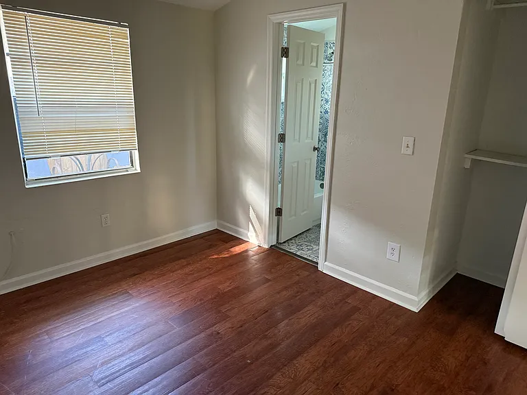 415 2nd Ave — Photo 5
