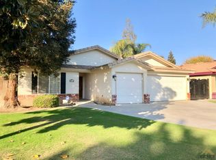 9604 Staffordshire Way, Bakersfield, CA 93312