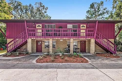 2351 SW 32nd Pl #1 Photo 1
