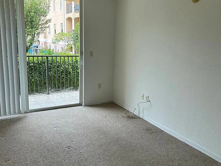 1801 N Flagler Dr #212 — Photo 14
