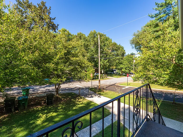 425 Dorsey Rd #R — Photo 22