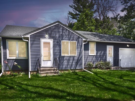 104 NW Grove St, Brownsdale, MN 55918