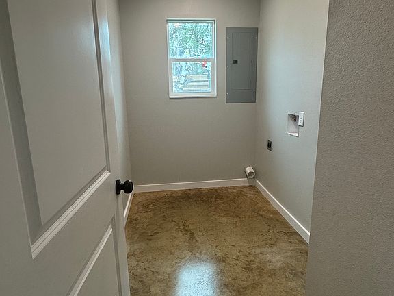 5th image of 300 Sunset Ave #300